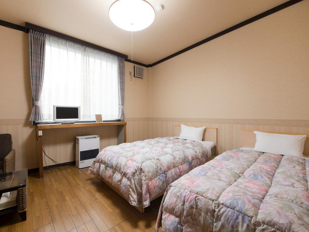 Yatsugatake Izumiso Hotel Hokuto  Exterior photo